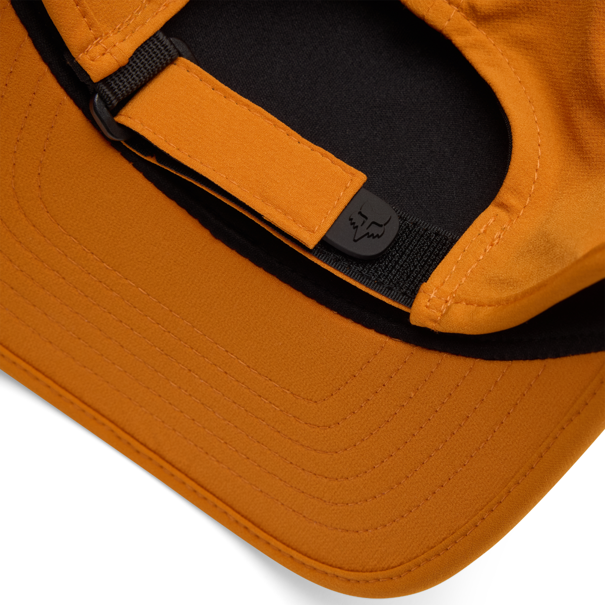 W Absolute Tech Hat