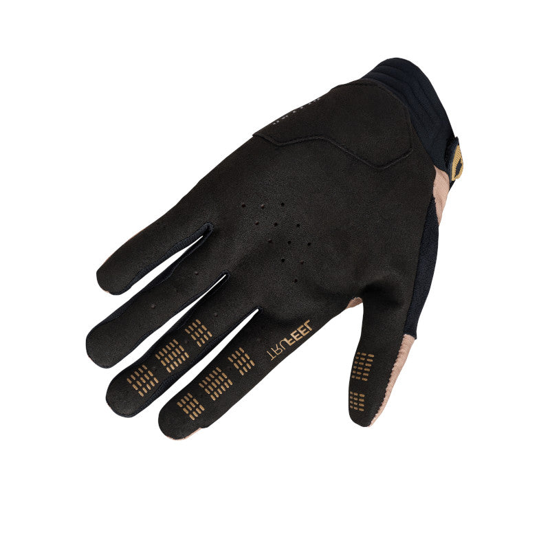 Defend Glove