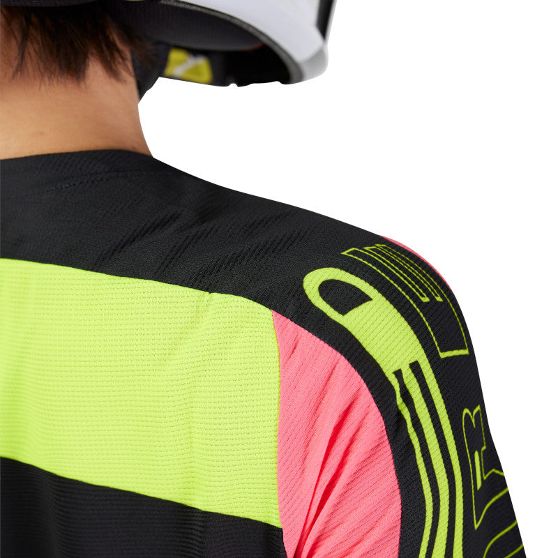 W Flexair LS Jersey Elevated