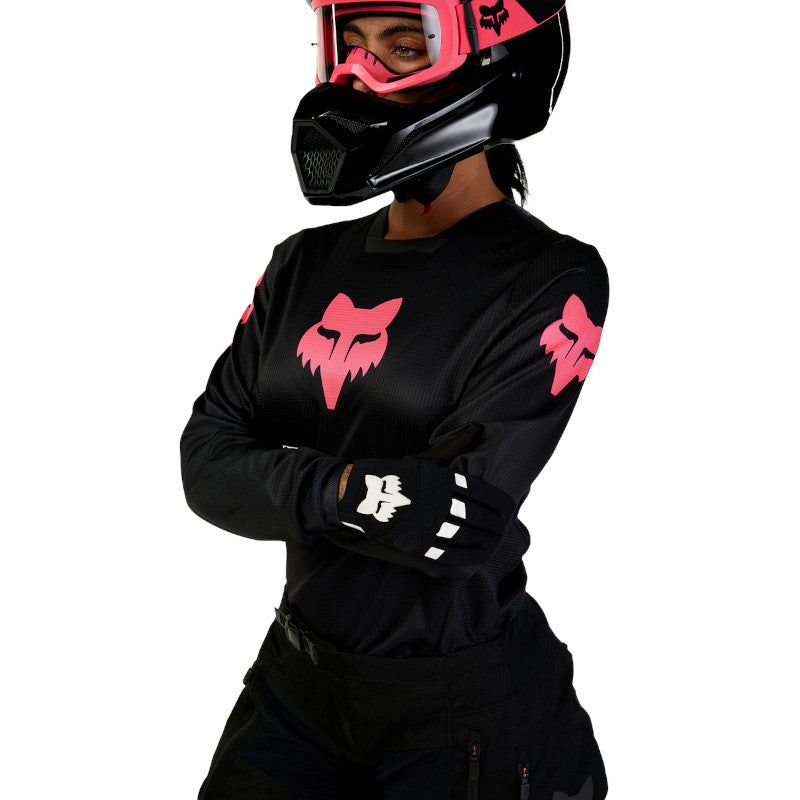 W Blackout Jersey