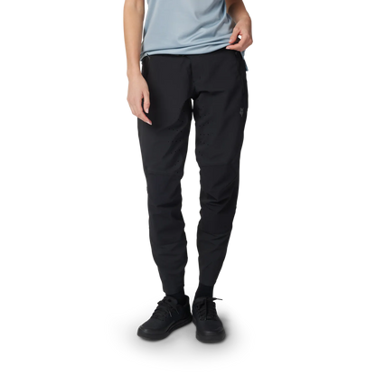 W Defend Pants