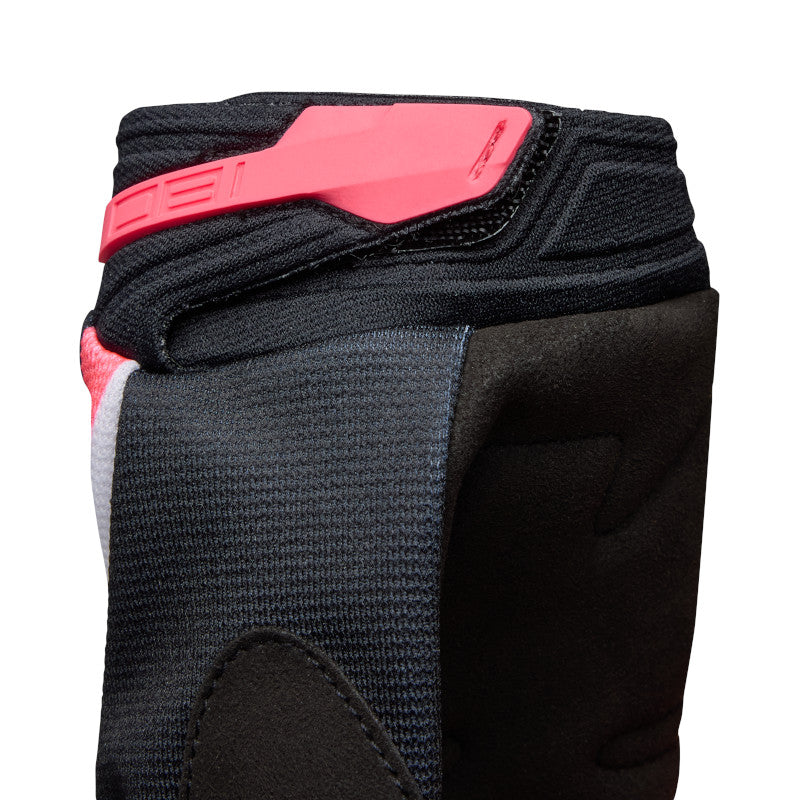 180 Draft Glove
