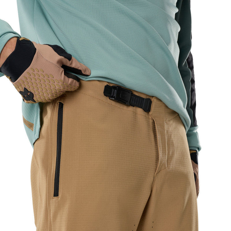 Defend Pant