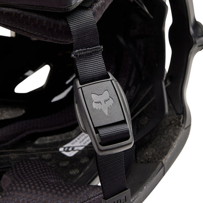 Dropframe Pro Helmet, CE